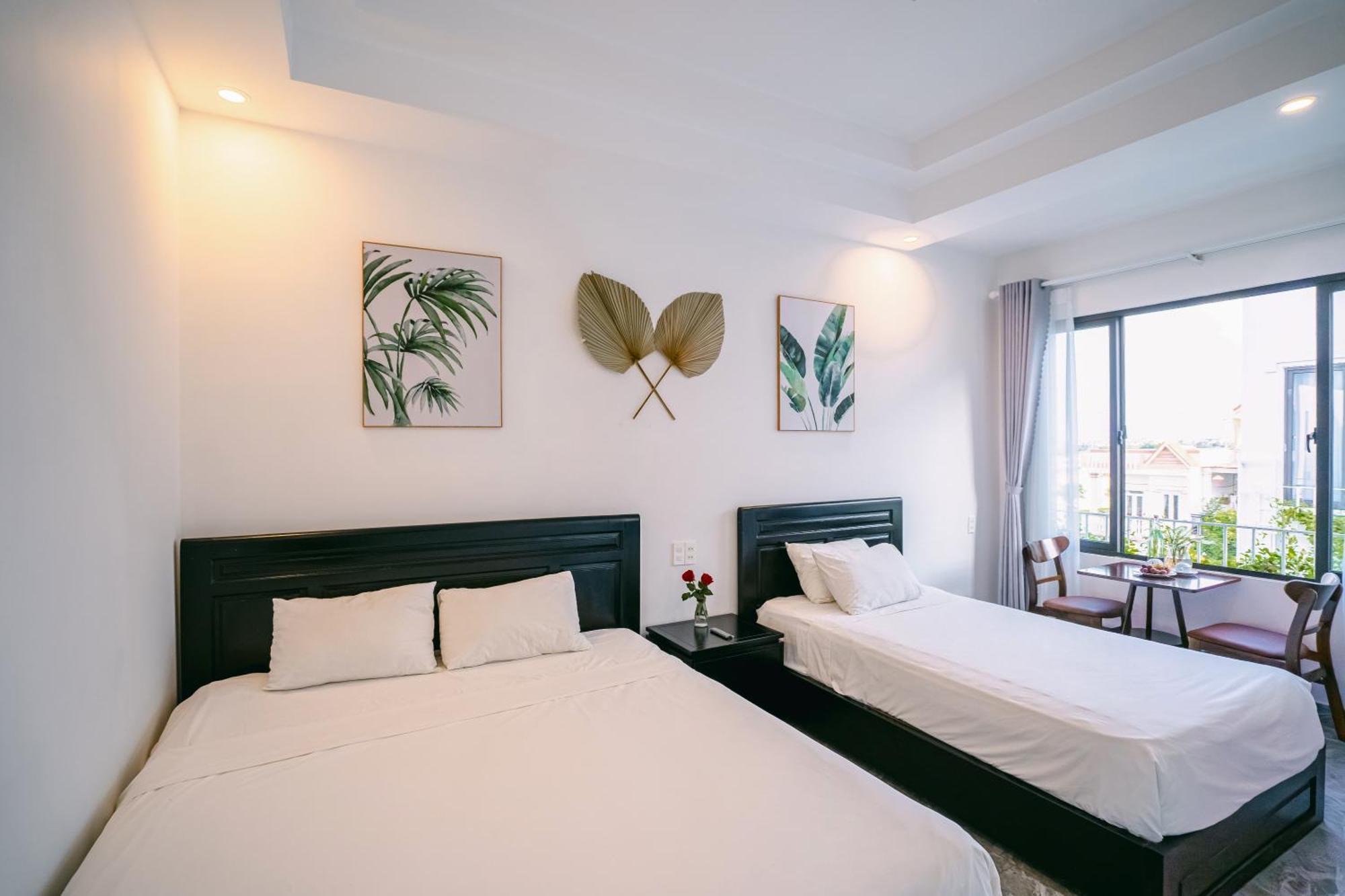 Beach Palm Villa Hội An Buitenkant foto