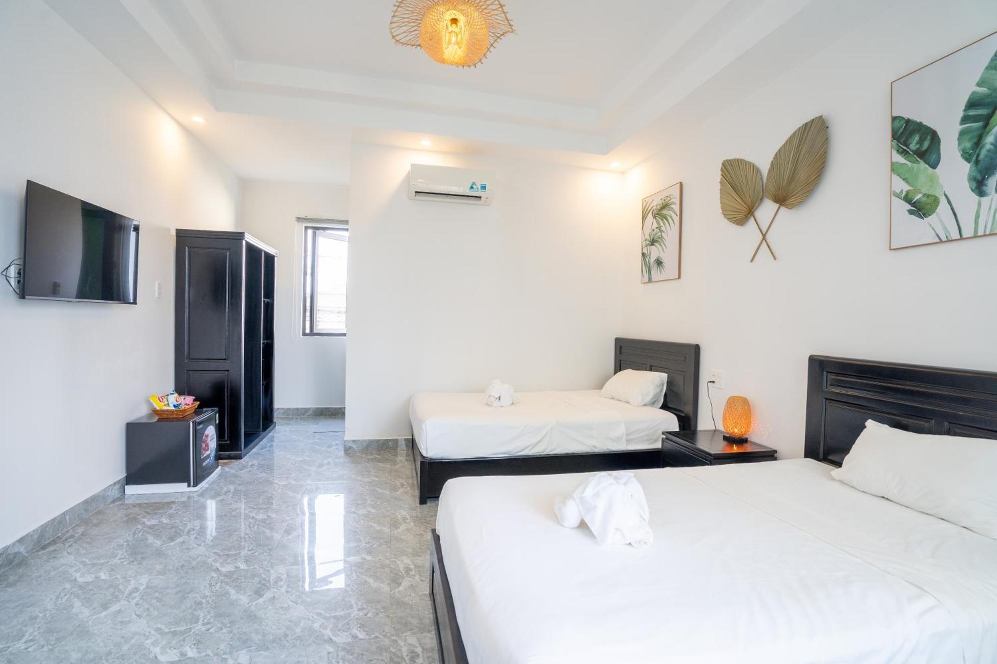 Beach Palm Villa Hội An Buitenkant foto