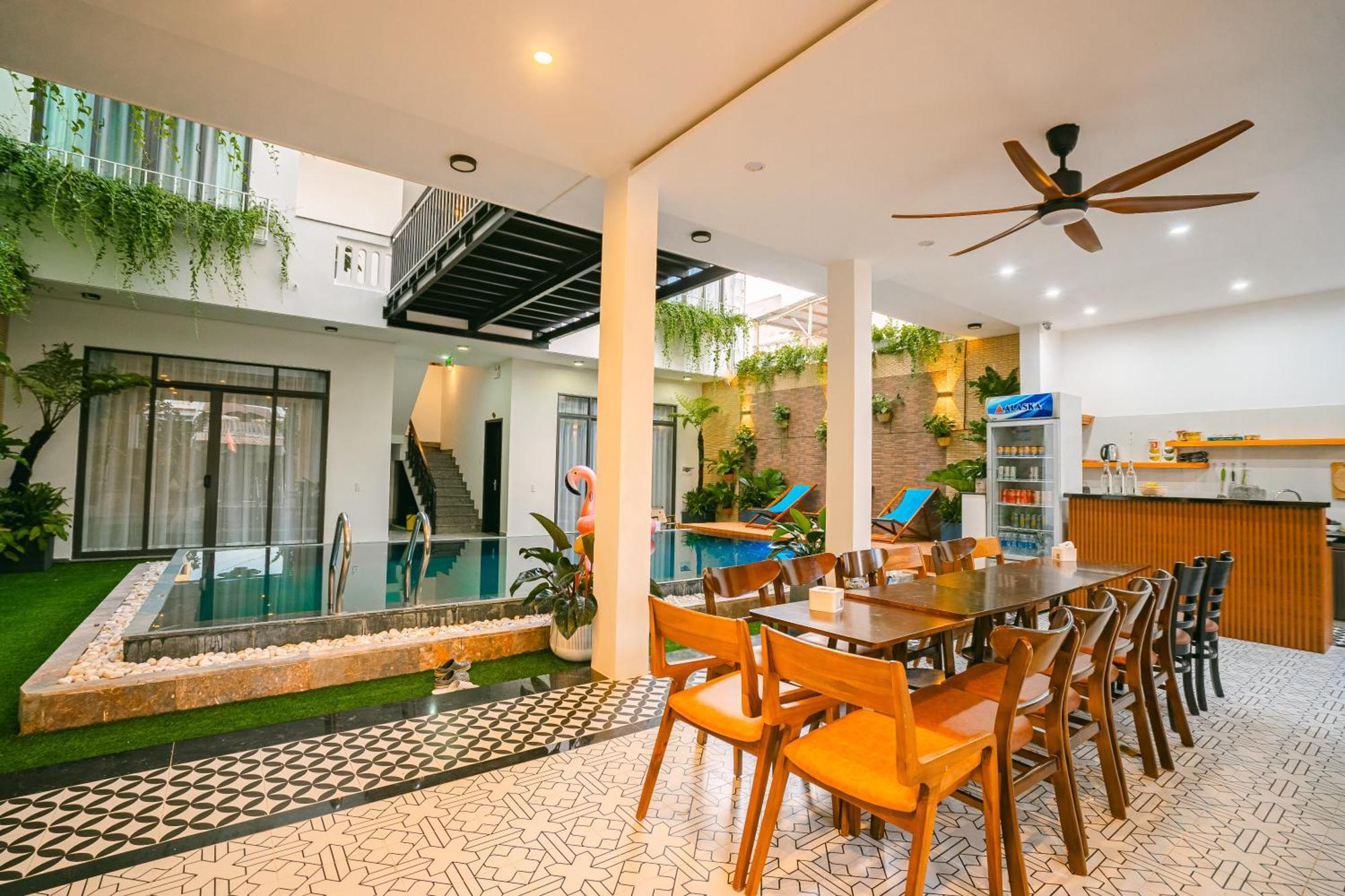 Beach Palm Villa Hội An Buitenkant foto