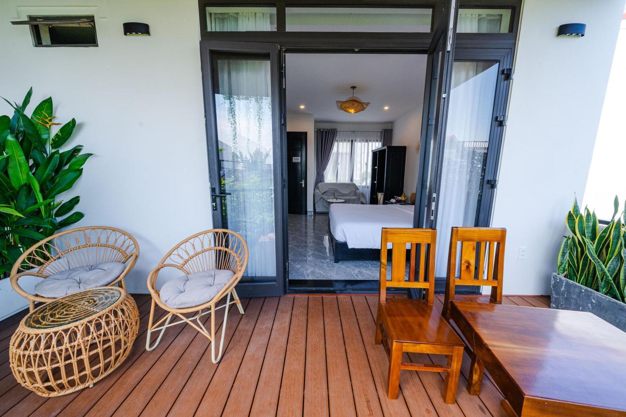 Beach Palm Villa Hội An Buitenkant foto